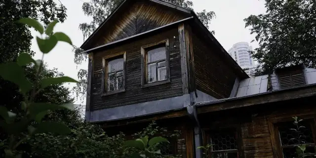 Jakie ogrzewanie do mieszkania w starym budownictwie, by uniknąć wysokich rachunków?