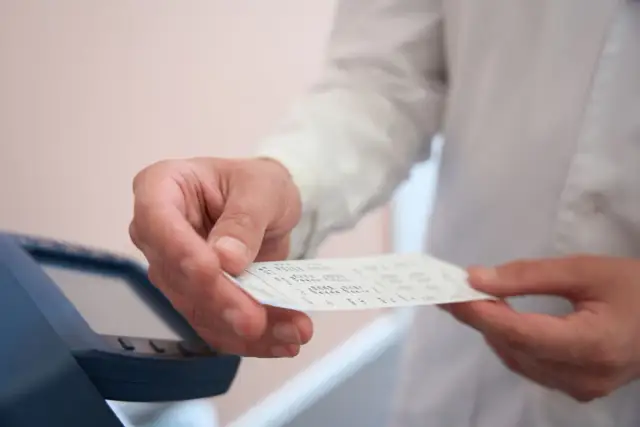 Jak czytać receptę od okulisty i uniknąć kosztownych błędów