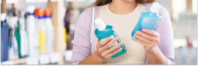 Płyn do płukania ust: Z alkoholem czy bez? Bezpieczeństwo przede wszystkim