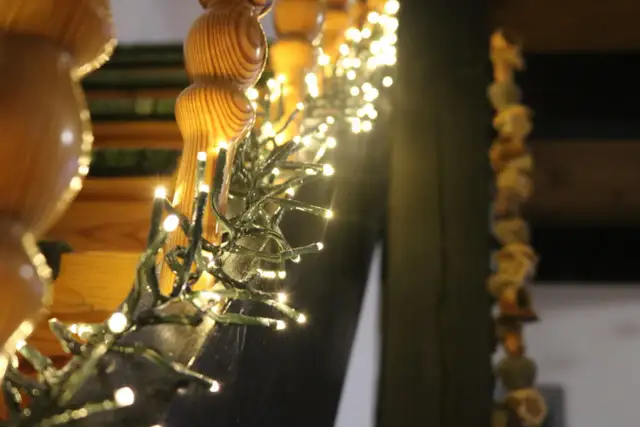 Jak zrobić świąteczną girlandę na schody i zaskocz swoich gości dekoracją