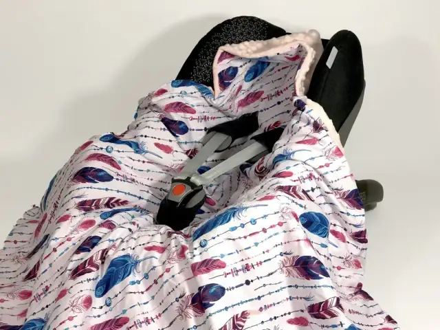 Jak uszyć kocyk do fotelika - proste kroki, które musisz znać