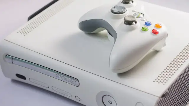Kiedy wyszedł Xbox 360? Odkryj daty premier w różnych regionach
