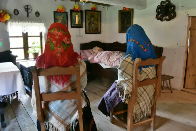 Co się dzieje z duszą w czasie pogrzebu? Wierzenia i emocje związane z ceremonią