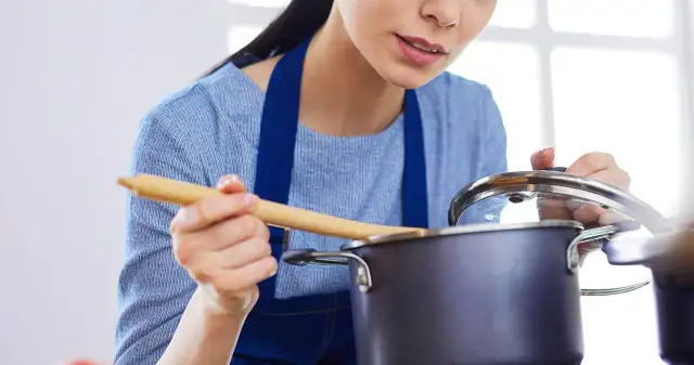 Jak zrobić gulasz na obiad, który zachwyci całą rodzinę?