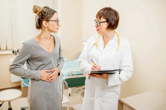 Gubisz mocz? Ginekolog, urolog, uroginekolog kto pomoże?