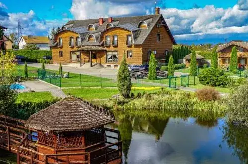 Dworek Tucholski – wyjątkowe miejsce na nocleg i organizację wydarzeń