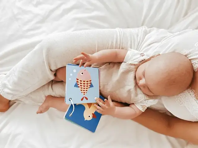 Kiedy dziecko zaczyna mówić? Poznaj etapy rozwoju mowy malucha