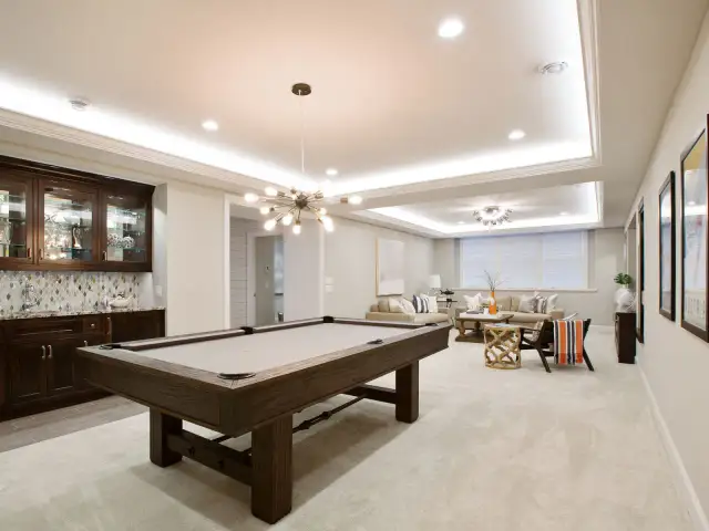 LED w suficie podwieszanym: Podłącz bezpiecznie i bez błędów!