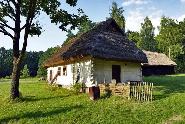 Skansen Radom – odkryj fascynującą historię Muzeum Wsi Radomskiej