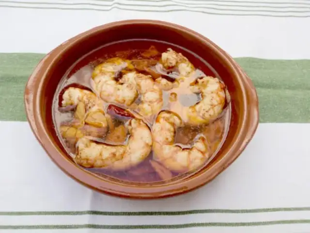 Cómo se hace las gambas al pil pil: receta fácil y deliciosa
