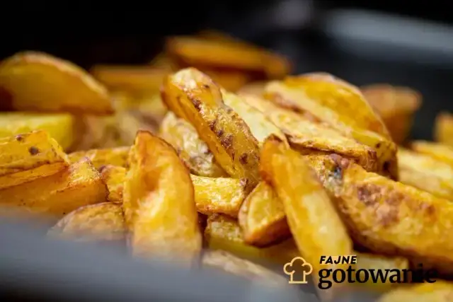 Frytki jak z restauracji? Odkryj sekret domowej chrupkości!