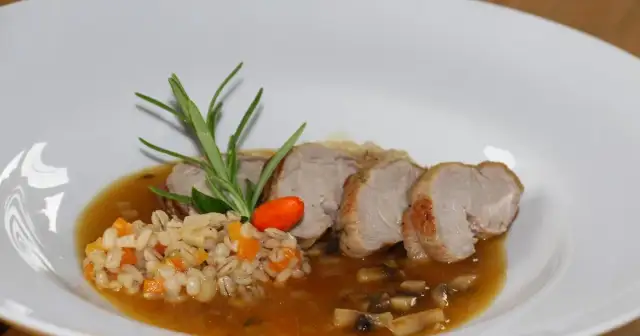 Jak zrobić schab cielęcy, aby był soczysty i pełen smaku