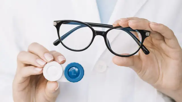 Polaryzacja czy fotochrom? Wybierz idealne soczewki dla siebie!