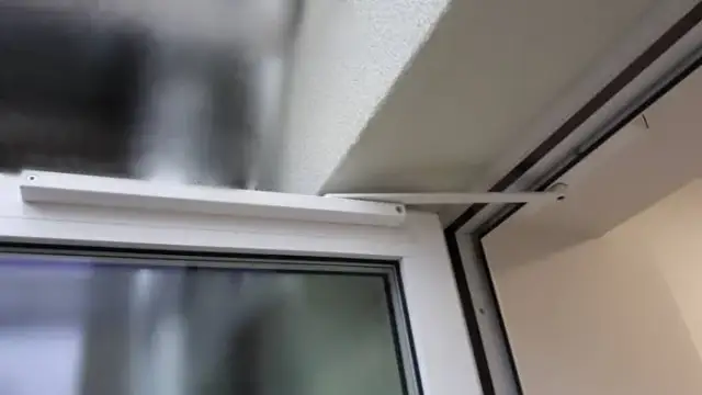 Najlepszy samozamykacz do drzwi zewnętrznych - wybierz mądrze i bezpiecznie