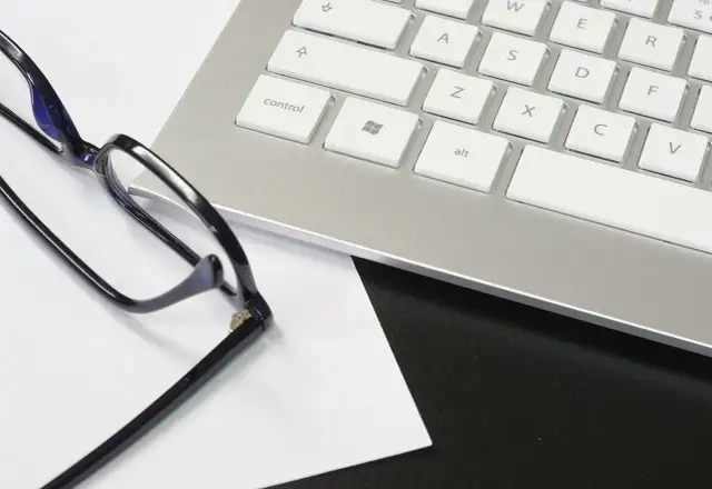 Ostrość wzroku 0,7 ile to dioptrii? Sprawdź, czy potrzebujesz okularów