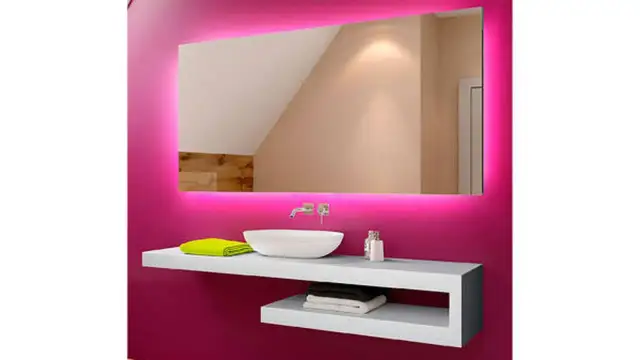 Focos para espejos de baño: IP44, LED y la luz que tu rostro merece