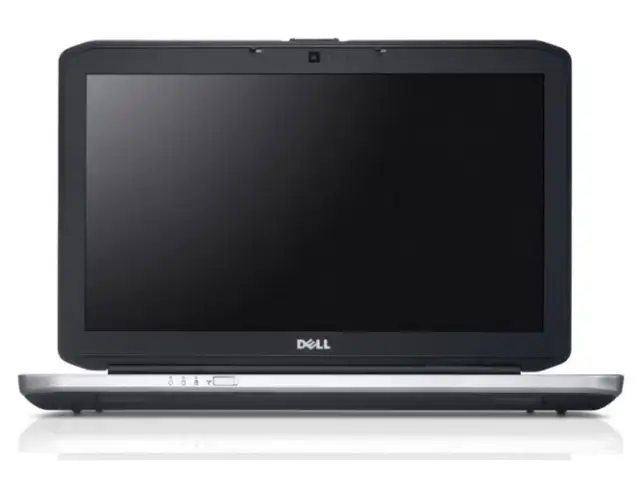 Dell E5530: Czy on jest nadal taki warty zakupu? Oceniamy po latach