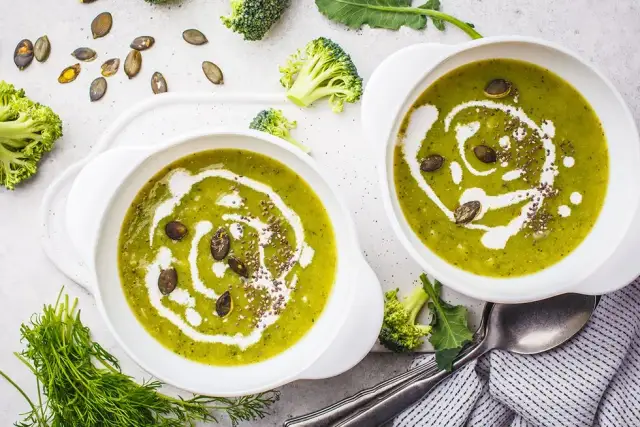 Co do zupy krem? Sprawdź, jak przygotować pyszne zupy kremowe