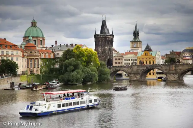 Praga: Guida Attrazioni Imperdibili, Itinerari e Consigli