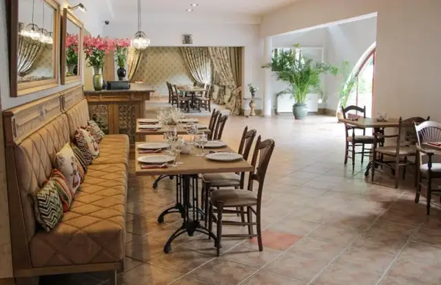 Gdzie zjeść w Srebrnej Górze? Najlepsze restauracje i dania