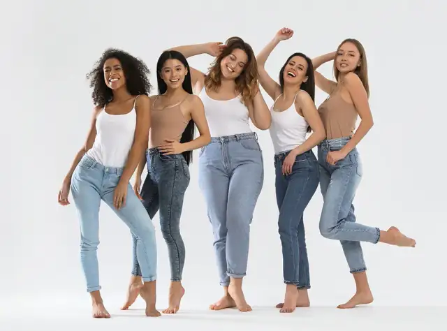 Jeansy z lat 90. jak je nosić i dopasować do sylwetki?