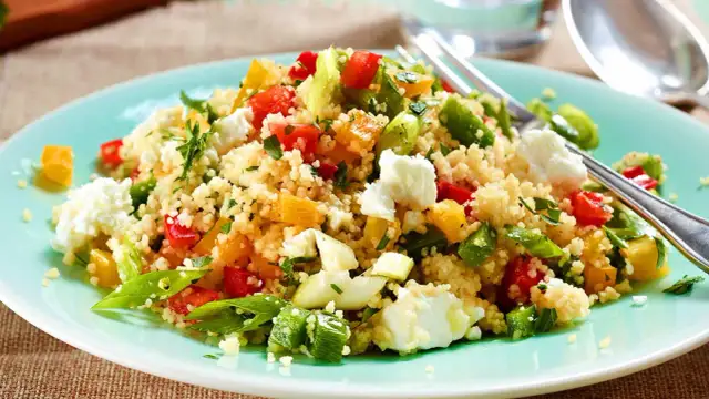 Blitzschnelle Salate: Einfache Rezepte für jeden Tag (unter 15 Min.)