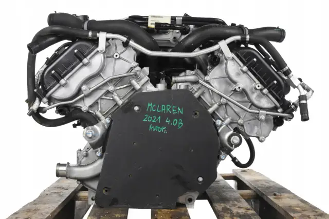 Ile kosztuje silnik V8? Ceny nowych i używanych modeli oraz czynniki wpływające na koszt