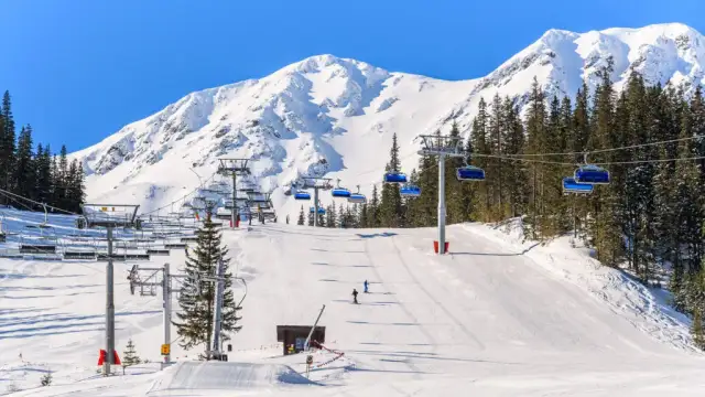 Snowpark Białka Tatrzańska: Przewodnik, Ceny, Zawody 2026