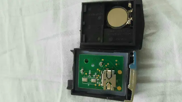 Jaka bateria do kluczyka Mazda 6? Sprawdź, aby uniknąć problemów