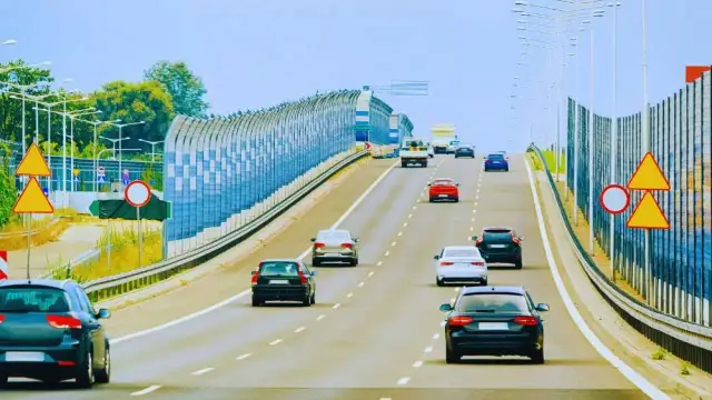 Jak płacić na autostradzie A4? Uniknij problemów z opłatami