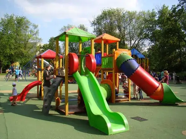 Plac Wilsona plac zabaw czy jest otwarty? Sprawdź godziny i dostępność