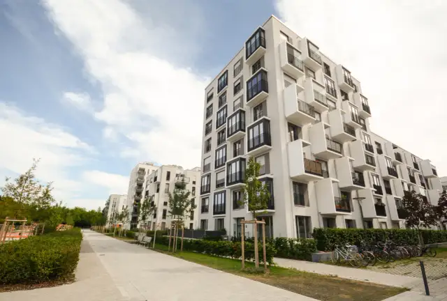 Gdzie wystawić mieszkanie na wynajem? Ekspert radzi: Szybko i bezpiecznie.