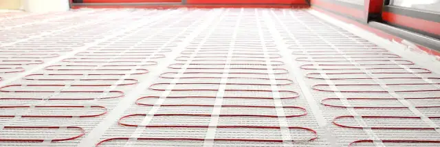 Ile prądu zużywa mata grzewcza pod panele? Sprawdź koszty i moc