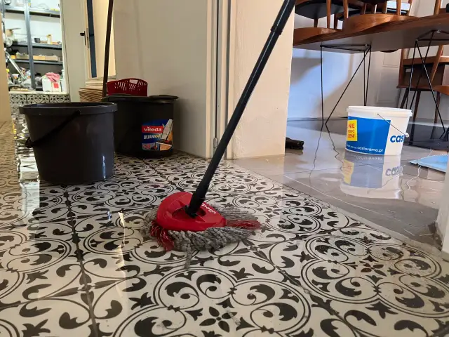 Zalane piwnice co robić? Kluczowe kroki, aby uniknąć strat