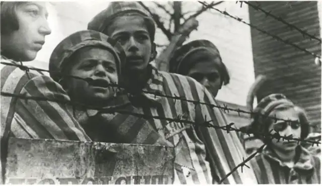 Jak mordowano w Auschwitz: przerażające metody i selekcja ofiar