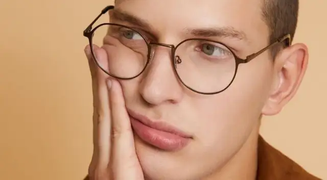 Muscat ile się czeka na okulary? Sprawdź, co musisz wiedzieć!