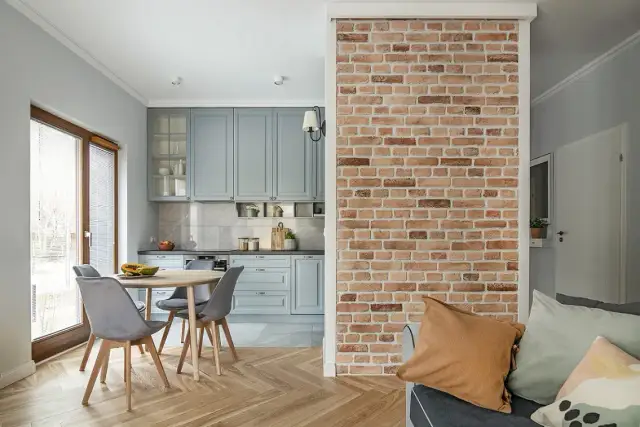 Jak zasłonić kuchnię od salonu - 10 skutecznych i kreatywnych sposobów