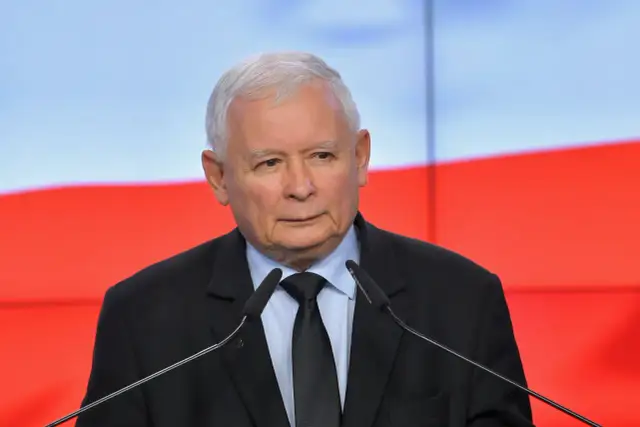 W którym roku urodził się Jarosław Kaczyński? Zaskakujące fakty o nim