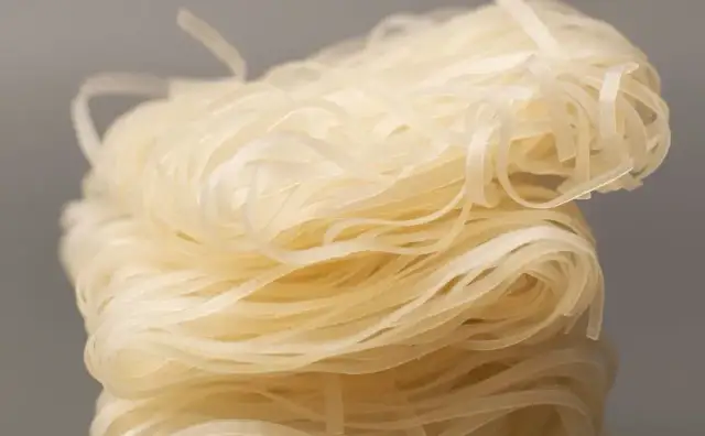 Makaron ryżowy: Jak ugotować idealnie? Bez sklejania!