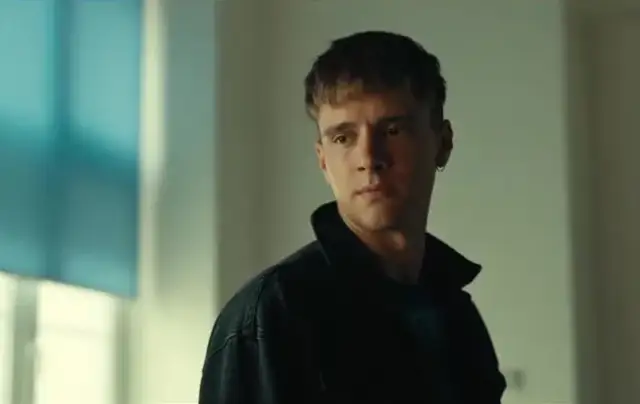 Muzyka z filmu Fuks 2 – odkryj emocje i utwory, które poruszają