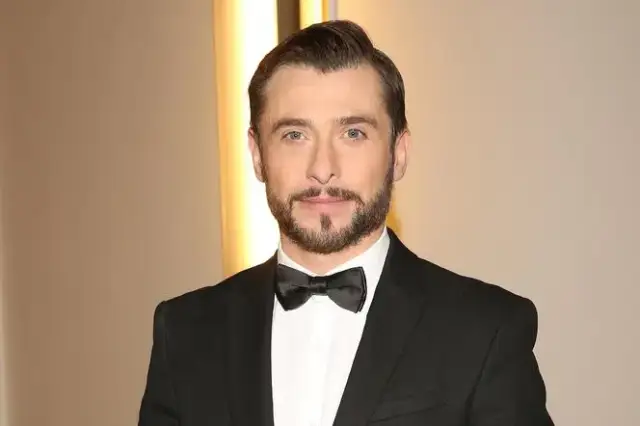 Czy Kacper Kuszewski ma żonę? Prawda o życiu prywatnym aktora w 2025