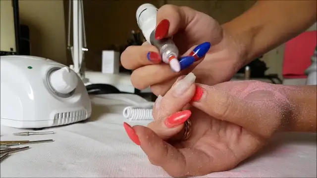 Jak wybrać frezarkę do paznokci, aby uniknąć najczęstszych błędów