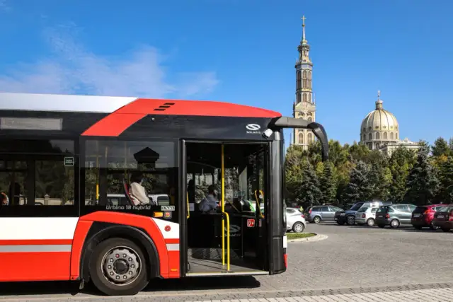 Licheń pociągiem: od Konina do Sanktuarium bez stresu!