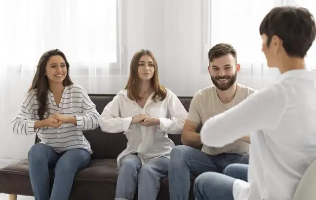 Różnice między niesłyszącymi a niedosłyszącymi – co warto wiedzieć