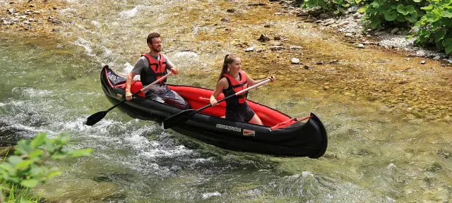 Kanu czy kajak? Wybierz idealny sprzęt na wodę poradnik eksperta