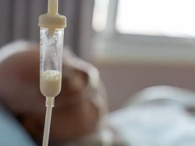 Żywienie pozajelitowe - Kiedy jest niezbędne i jak uniknąć powikłań?