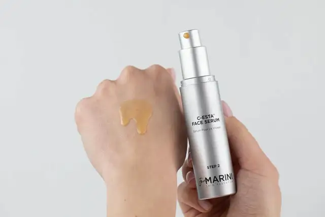 Z czym łączyć serum z witaminą C, aby uzyskać lepsze efekty?