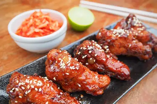 Koreański grill: jak idealnie przyrządzić mięso w domu