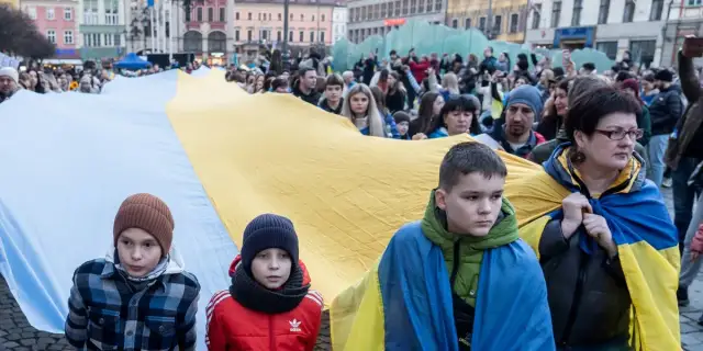 800 plus dla Ukraińców: Przewodnik po nowych zasadach i szkole