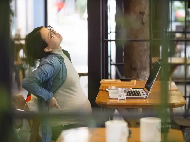 Czy można zatrudnić kobietę w ciąży? Poznaj ważne przepisy i zasady